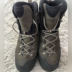 Vasque Men’s Ultra Dry  Hiking Boot. Men’s Size 14